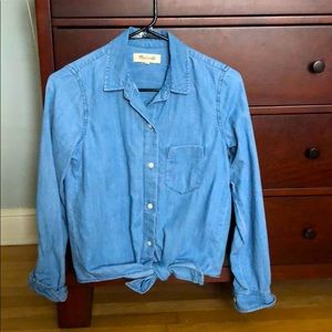 Madewell Denim Button-Up shirt XS